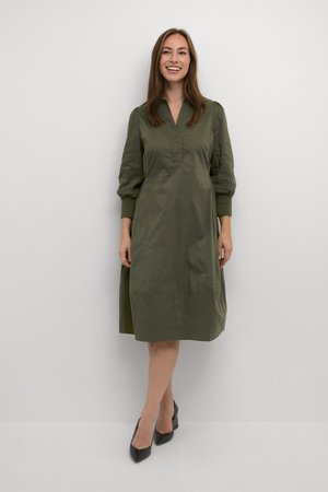 CUANTOINETT 3/4 SLEEVE - Robe de jour - burnt olive