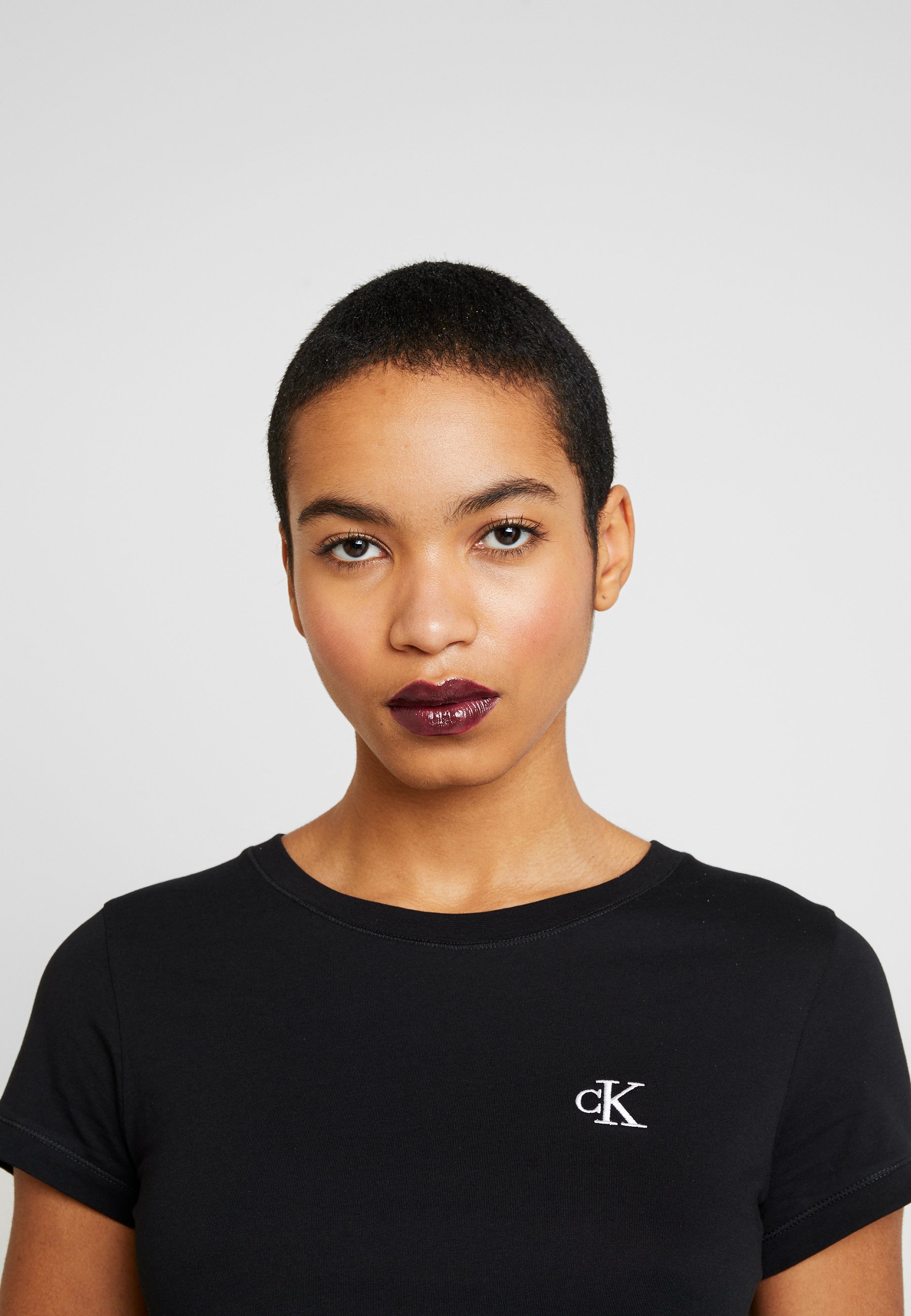 Calvin Klein Jeans EMBROIDERY SLIM TEE 