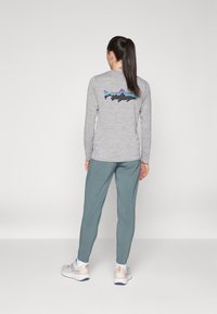 Patagonia TERREBONNE JOGGERS - Outdoorbroeken - nouveau green