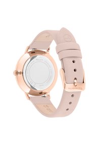 Runde Uhr mit einem Gehäuse aus roségoldfarbenem Edelstahl und einem hellrosa Lederarmband. Auf der Rückseite sind die Wasserdichtigkeitsdetails und das Markenengravierung zu sehen.