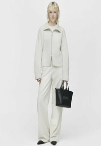 Tous CAPAZO LA RUE NEW - Bolso de mano - black