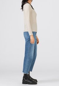 HALLHUBER Long sleeved top - white