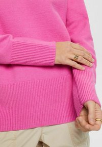 Esprit Sweter