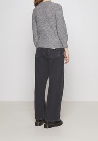 Vero Moda Sweter