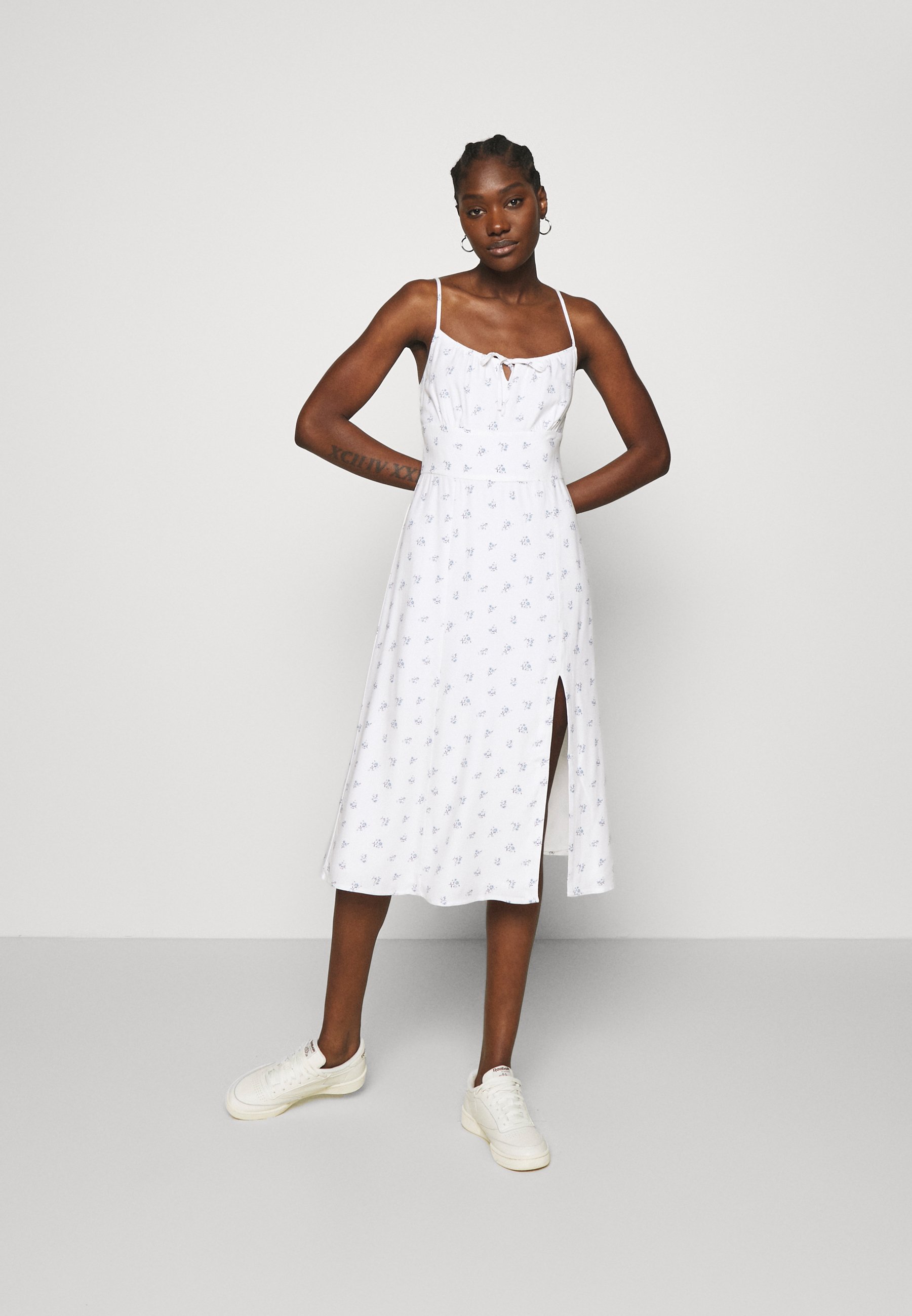 abercrombie & fitch dresses