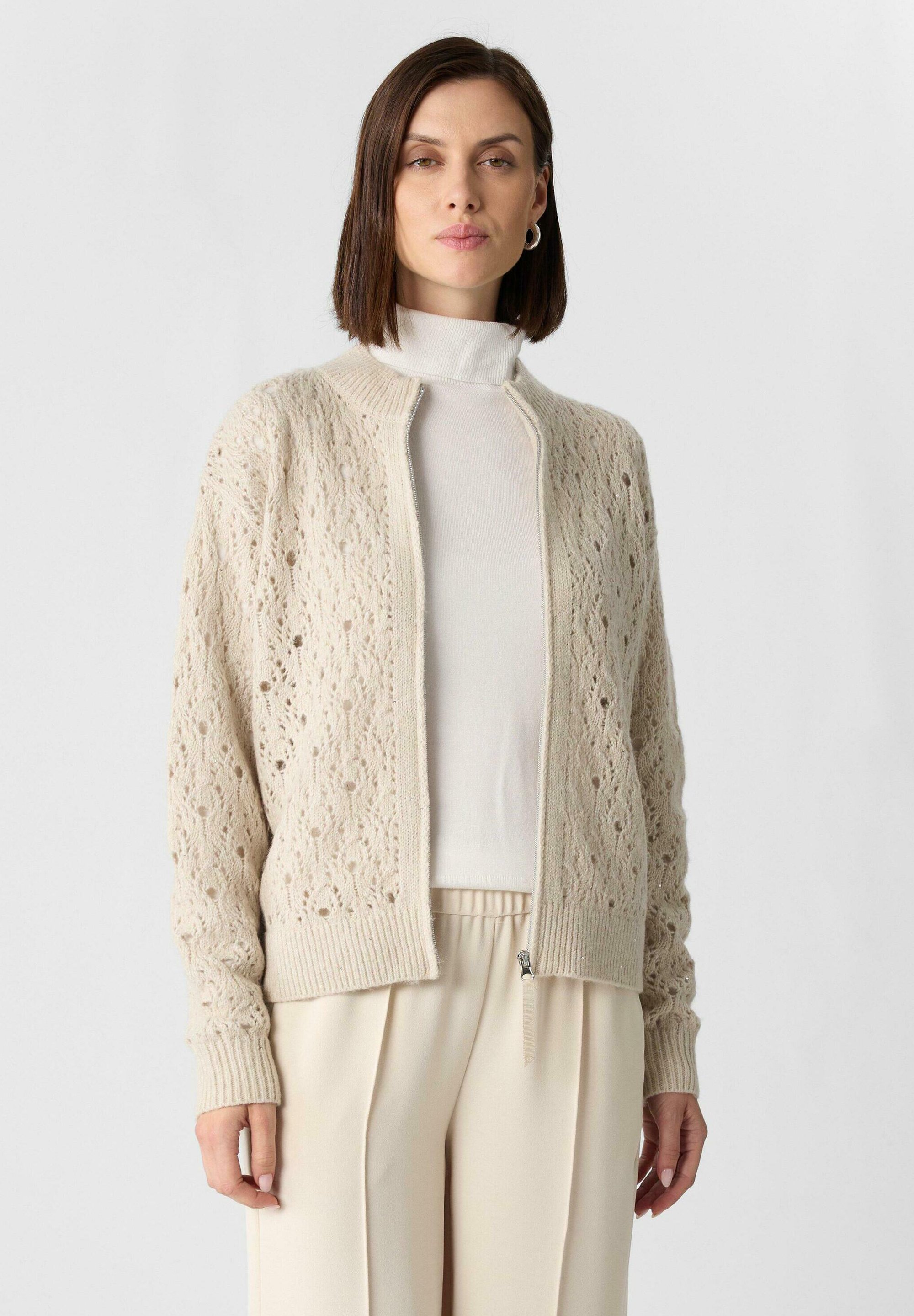 Cardigan Morbido Donna In Alpaca Mix | Comma | Scollo A V, Maniche Lunghe Con Polsini A Coste, Vestibilità Comoda, Chiusura Con Bottoni