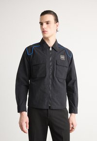 HUGO HUGO X RACING BULLS ESELIO - Skraistė  - black