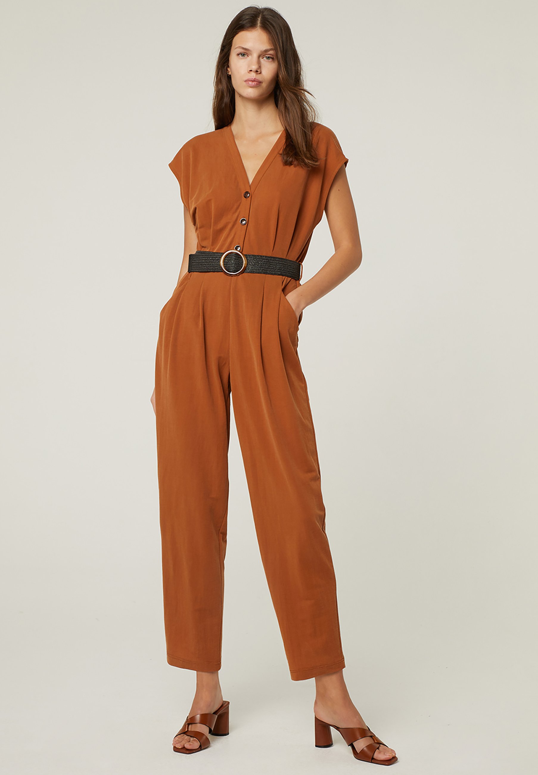 ANDAM LARGO LISO MANGA CORTA - Tuta jumpsuit - camel/sabbia - Zalando.it