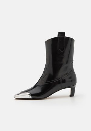 ALOHAS SHIMMER BICOLOR BOOTS - Klasszikus bokacsizmák - black/silver