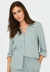 ONLY ONLYASMIN-SIESTA - Overhemdblouse - abyss