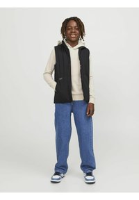 Jack & Jones Junior Strukirani kaput - black