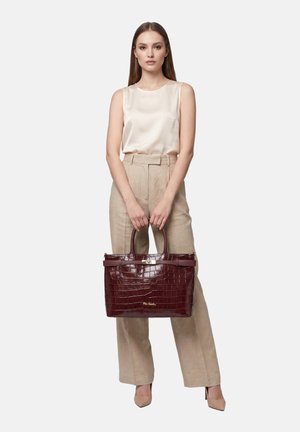 Pierre Cardin, PIERRE CARDIN HANDBAG - Sac à main - bordeaux
