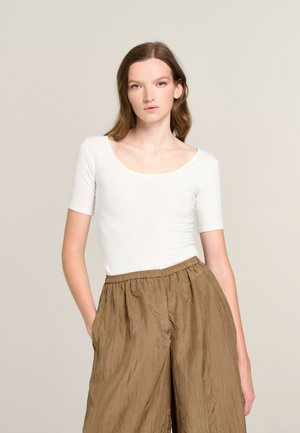 PALM  - Basic T-shirt - off white
