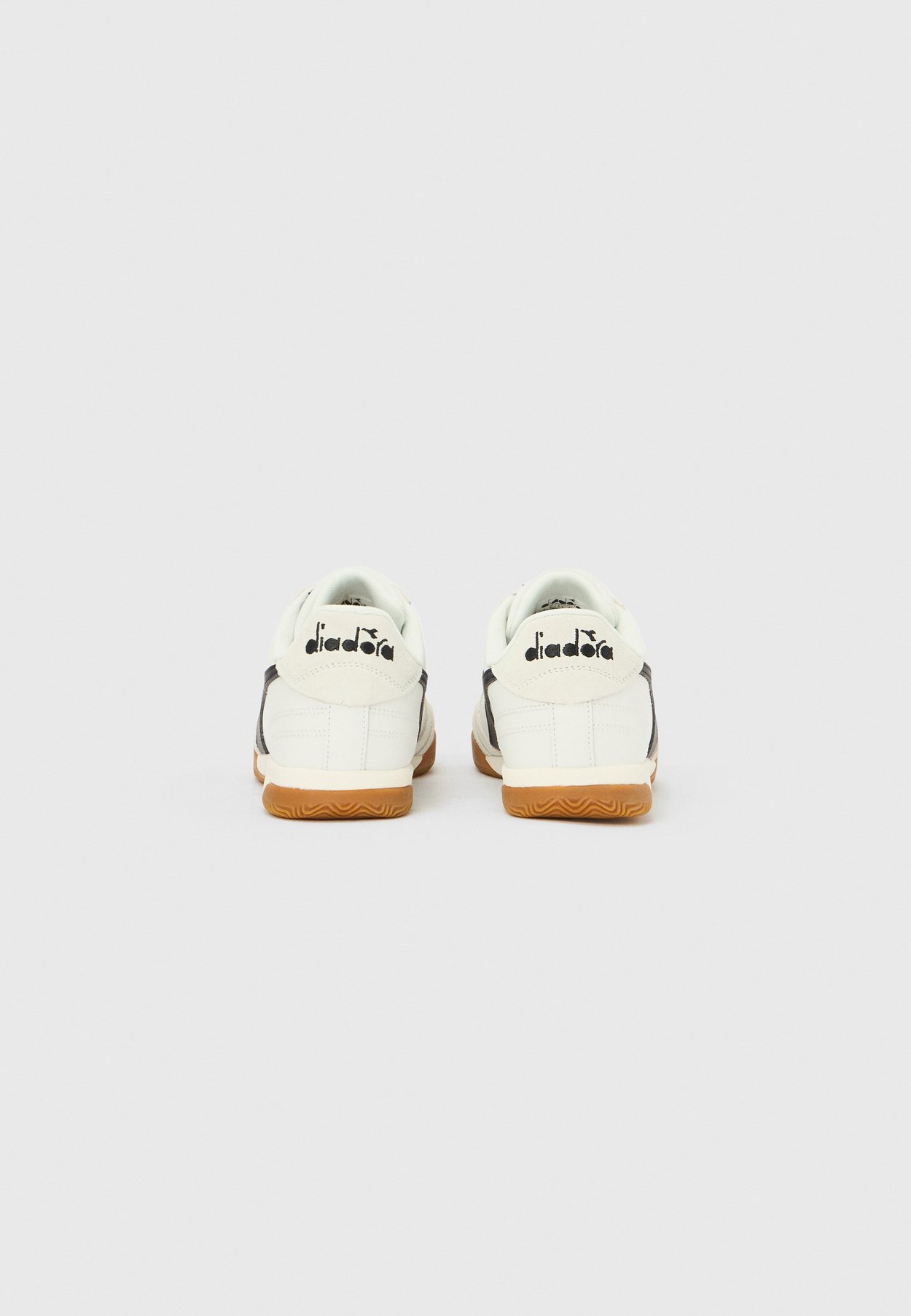 SEOUL INDOOR UNISEX