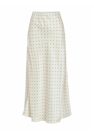 Ilgas baltas sijonas iš lygaus audinio, puoštas mažais juodais taškeliais ir šoniniu plyšiu, su aptempta juosmens juosta ir laisvu siluetu.