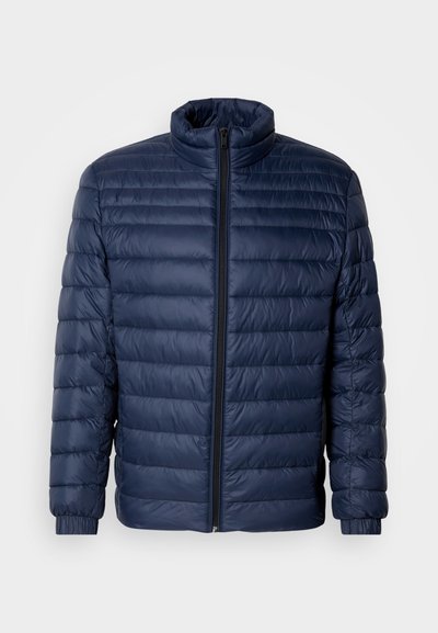 Veste matelassée en duvet bleu marine avec col montant, fermeture éclair avant intégrale et poignets élastiques, présentée sur un fond clair uni.