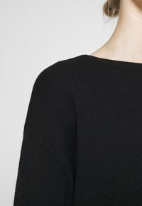 VILA Pullover - black