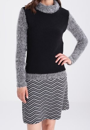 Abito in maglia - black