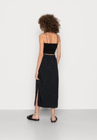 Nike Sportswear SKIRT - Gonna a tubino - black/white