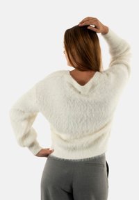 Guess Jeans Cardigan - white