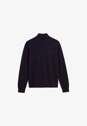 Pull à col roulé noir à manches longues avec col, poignets et ourlet côtelés, affichant un petit logo brodé sur la partie supérieure gauche de la poitrine.