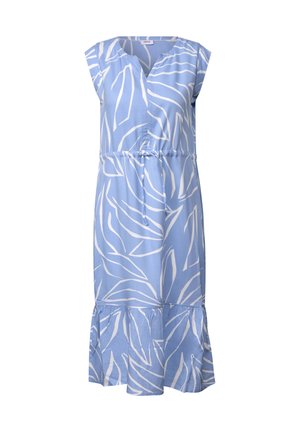 Robe bleu clair avec un motif de feuilles blanches, manches courtes, décolleté en V et taille élastique. Présente un ourlet volé et un tissu en coton lisse.