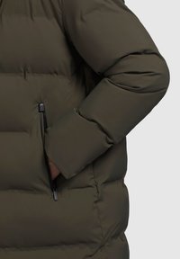 khujo CAIUS - Ziemas mētelis - khaki