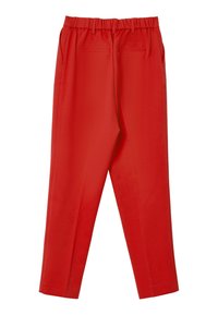 Rote Hose aus glattem Material, mit elastischem Bund, zwei seitlichen Taschen und zwei Gesäßtaschen; gerade geschnitten.