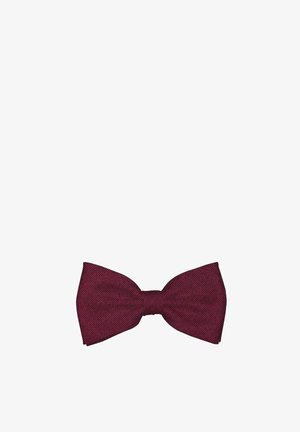 Maroon textured fabric bow tie, pre-tied with a classic butterfly shape on a white background.
