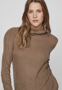 Vilou New Rollneck L S Knit To Fig main image 0