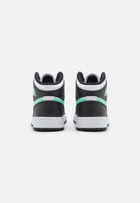 Jordan AIR JORDAN 1 UNISEX - Magas szárú edzőcipők - white/green glow/black