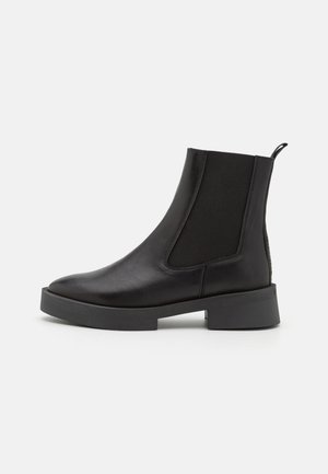 MONTE - Botine cu platformă - black