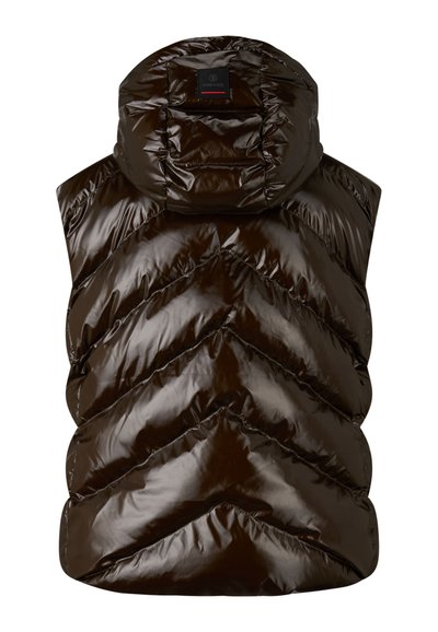 Brązowa, błyszcząca kamizelka puchowa z wysokim kołnierzem, z pikowaniem w kształcie litery V i naszywką z logo na plecach. Smukły, ocieplany design bez rękawów.
