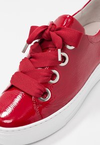 Gabor Sneakers basse - red