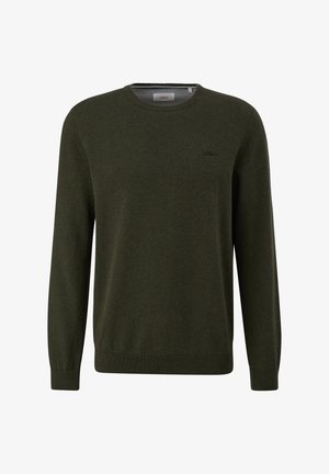 Maglione a maglia verde scuro con maniche lunghe, colletto a girocollo, polsini e orlo a coste, dotato di un piccolo logo sul petto. Texture morbida.