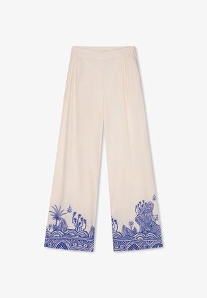 Crème wijde broek met blauwe botanische en geometrische patronen langs de zomen.