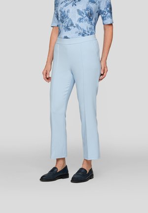 Helleblaue Cropped-Hosen aus bequemem Stoff, mit glatter Textur und figurbetontem Schnitt, seitlichen Nähten und klassischem Bund.