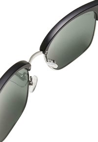 Urban Classics UNISEX CRETE - Saulesbrilles - black green