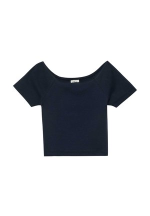 Marineblauwe cropped top met korte mouwen, brede ronde hals en geribbelde gebreide stof.