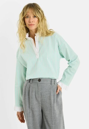 RAYÉE À COL MONTANT VOLANTÉ - Blouse - vert