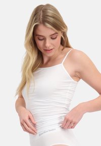 Bamboo Basics 2 PACK - Top - white