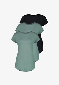 Unselected, alpine frost black