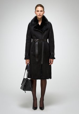 LYZA - Wintermantel - black