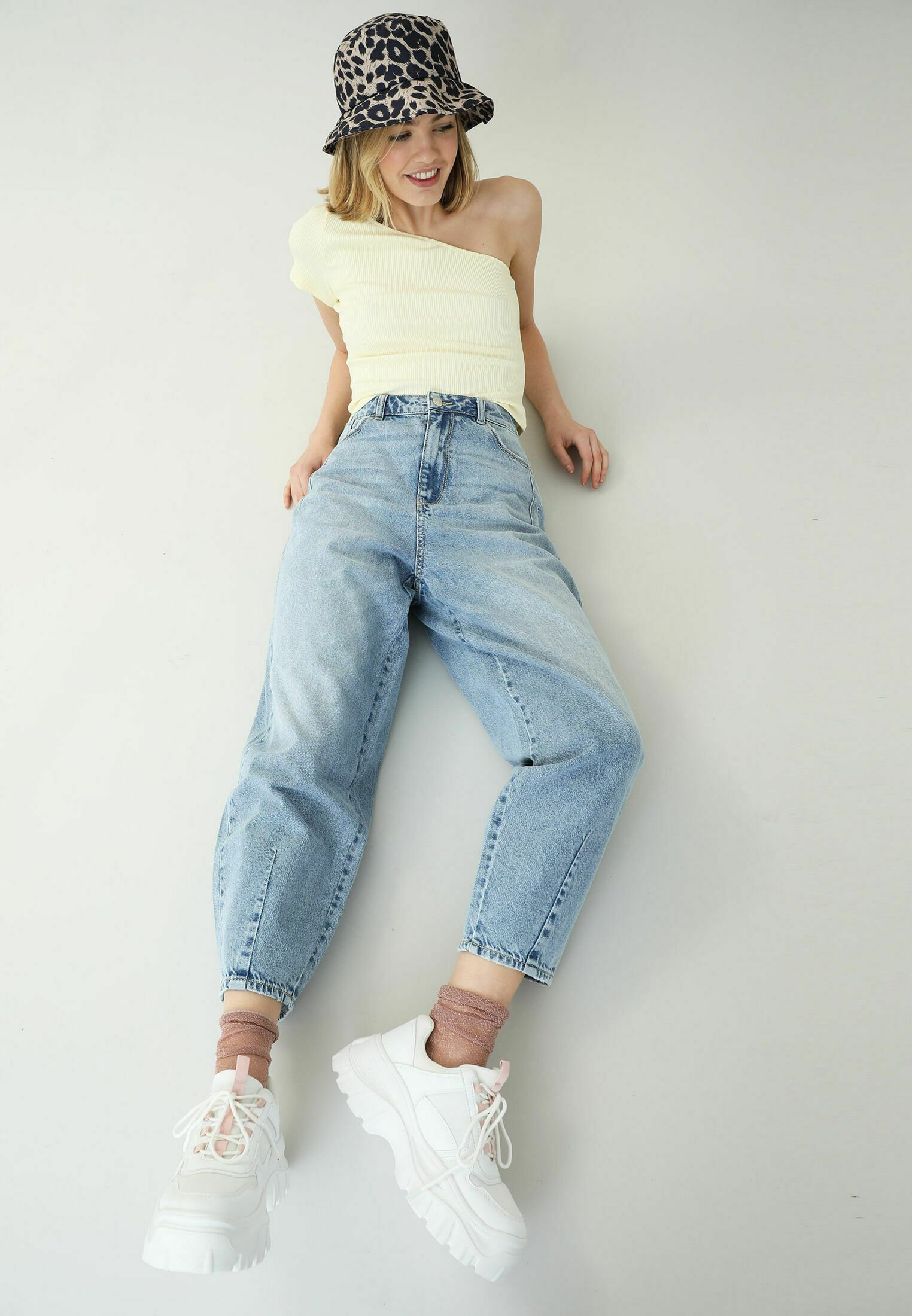 Pimkie SLOUCHY HIGH WAIST - Relaxed fit 