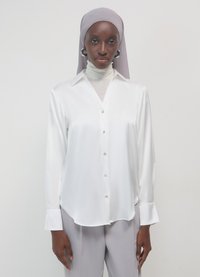 Calliope SIMIL - Camicia - bianco lana