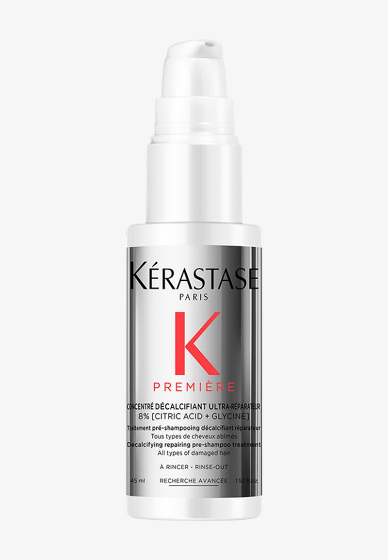 Kérastase Première avkalkande reparerande förschampo behandling i flaska med pumpdispenser, silveretikett, röd "K"-logotyp, 45ml.
