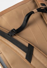 Aunts & Uncles MATSUYAMA  - Tagesrucksack - tapir