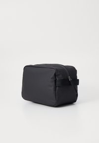 BOSS STORMY WASHBAG - Toaletna torbica - black