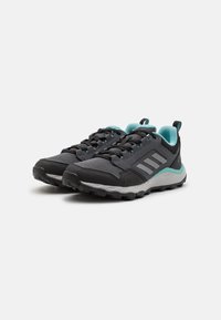 Adidas Terrex TRACEROCKER 2 - Trail hardloopschoenen - core black/grey three/grey two