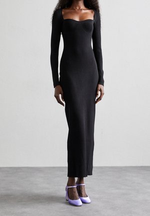 STAUD, Robe longue - black